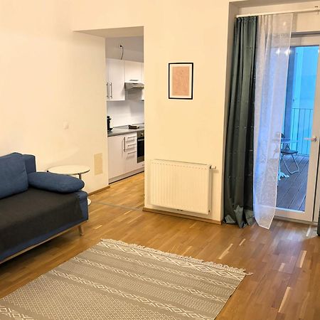 Casa Nostra - Ruhige Stadtwohnung Mit Balkon Bécs Kültér fotó