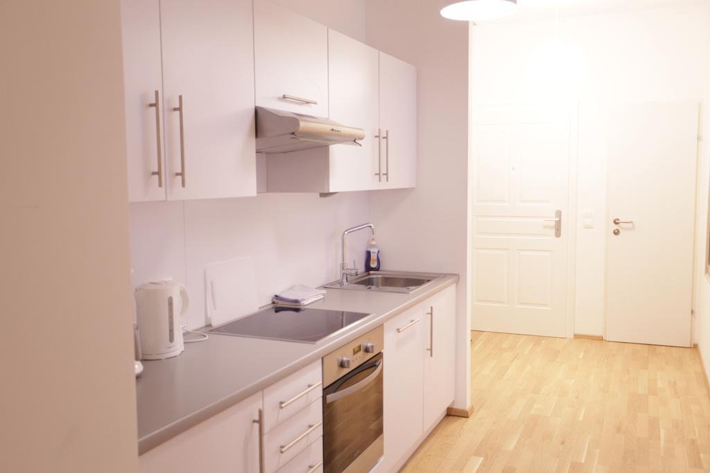 Casa Nostra - Ruhige Stadtwohnung Mit Balkon Bécs Kültér fotó